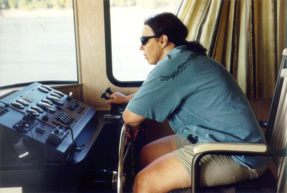 2000.24.25: Gail S Piloting